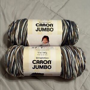 Caron Jumbo Yarn country basket 2 skeins